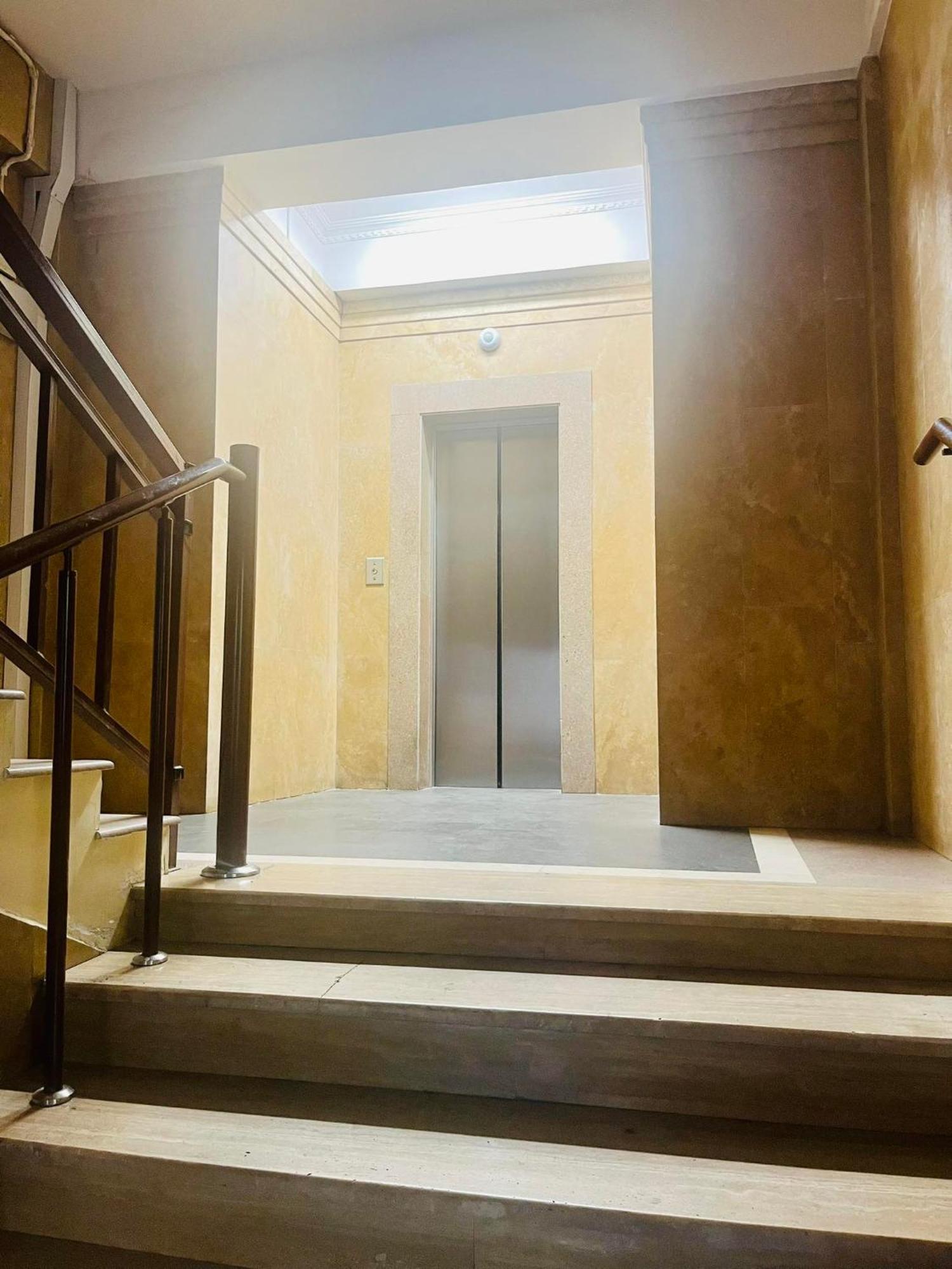 Republic Square Apartment Erywań Zewnętrze zdjęcie